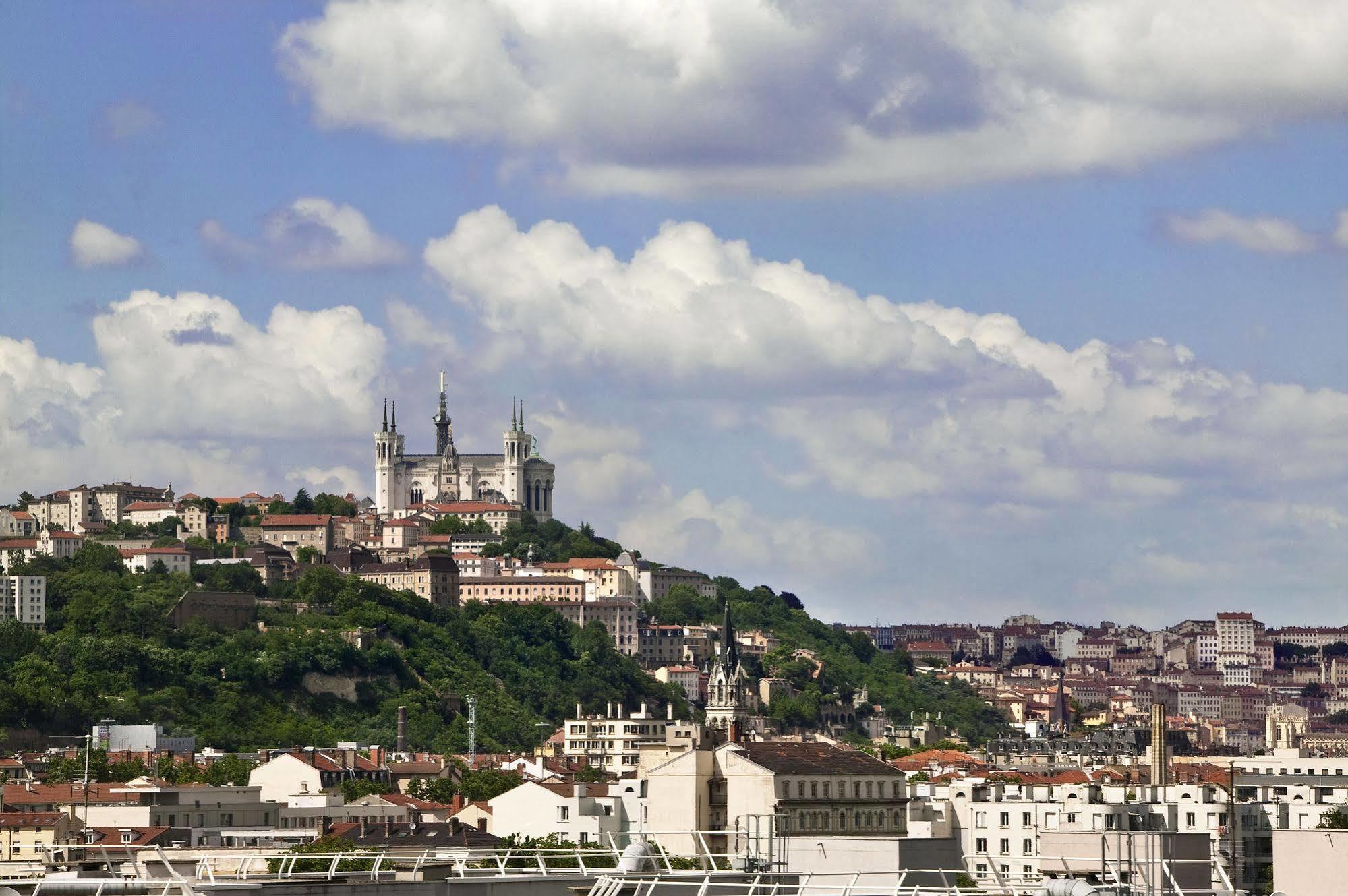 Premiere Classe Lyon Nord Dardilly Ngoại thất bức ảnh