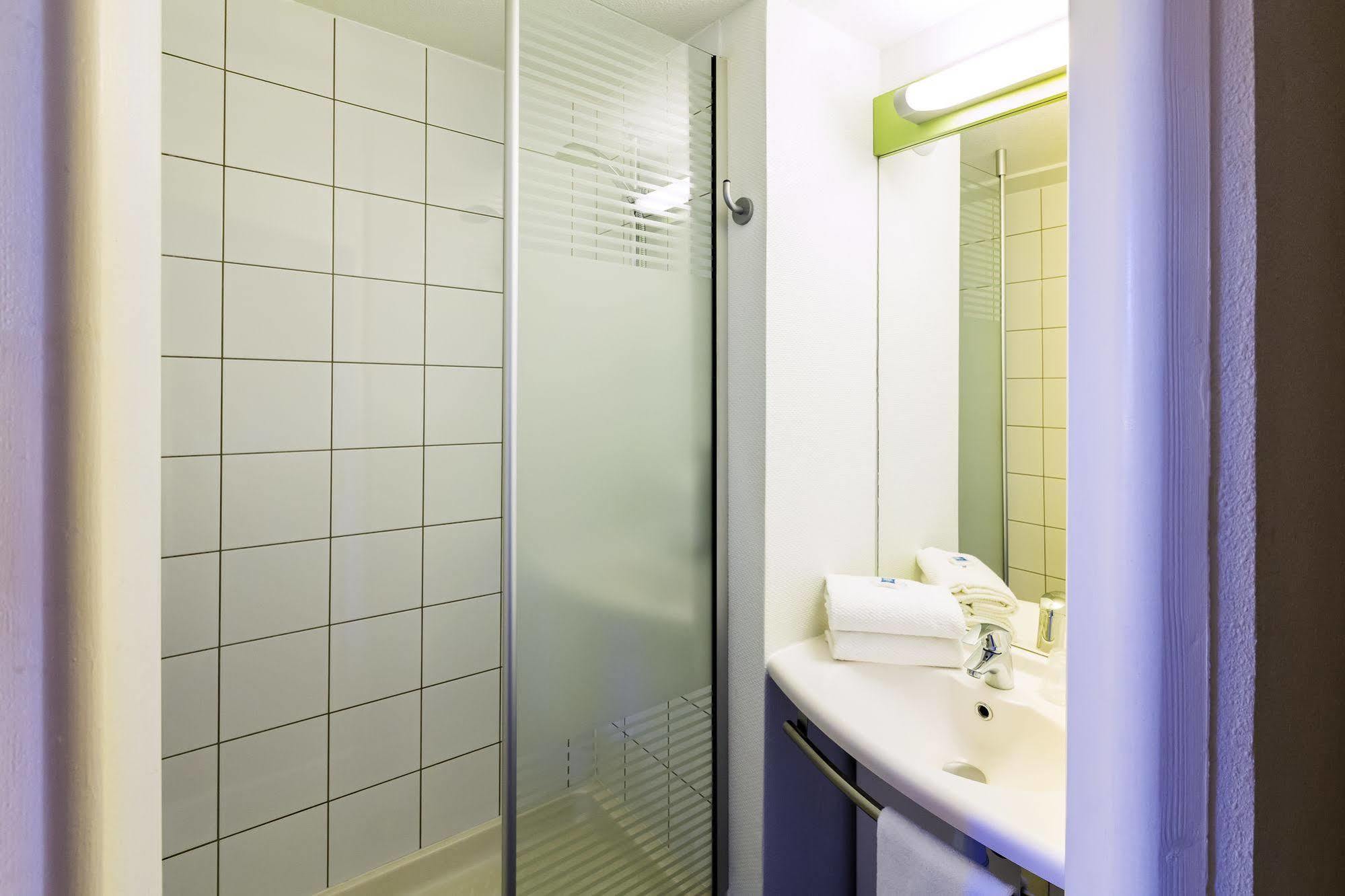 Premiere Classe Lyon Nord Dardilly Ngoại thất bức ảnh